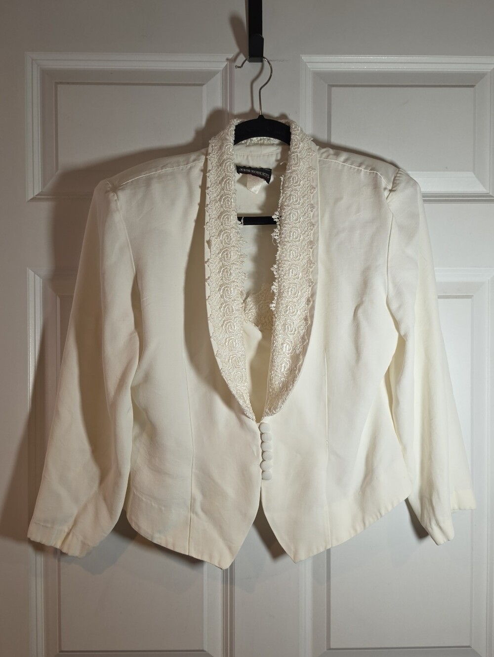 John Roberts Vintage Women’s Cream Lace-Trim Blazer Jacket